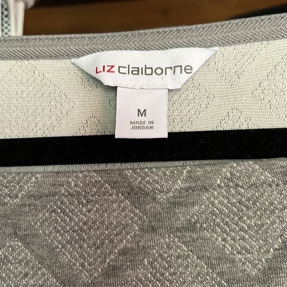 LIZ CLAIBORNE Gray Square Neck Diamond Pattern Thermal Blouse, Size Medium, EUC. - Picture 3 of 8